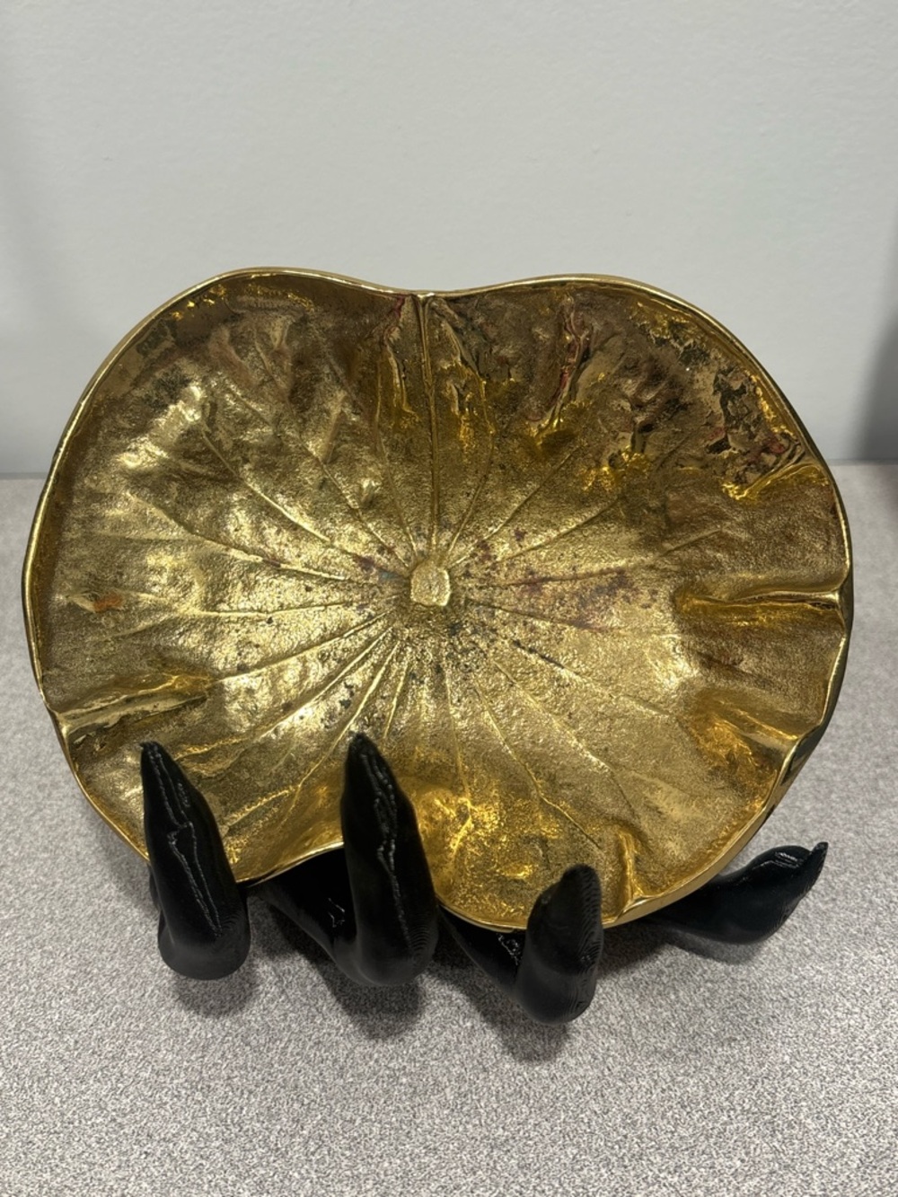 VTG Solid Brass Lotus Leaf 3-24 Copyright 1948 Dish Virginia Metal Crafters